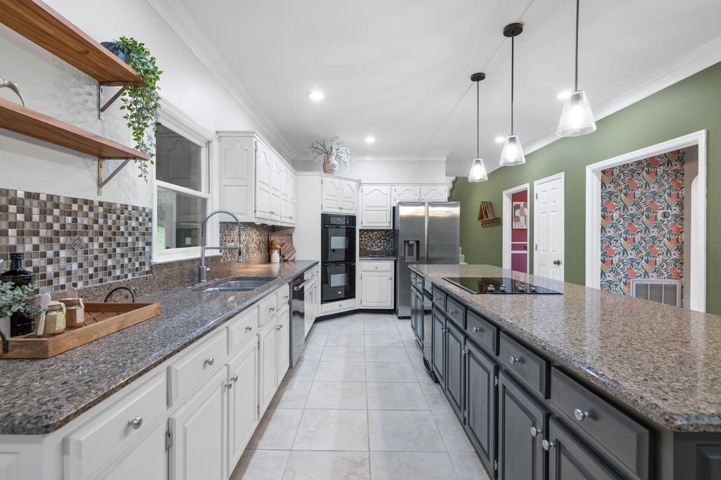 Chattanooga, Tennessee, 37421, United States, 4 Bedrooms Bedrooms, ,3.5 BathroomsBathrooms,Residential,Forsale,1922199