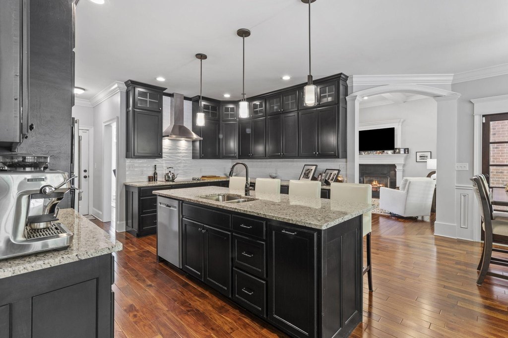 Chattanooga, Tennessee, 37419, United States, 4 Bedrooms Bedrooms, ,2.5 BathroomsBathrooms,Residential,Forsale,1894413