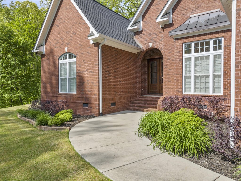 Chattanooga, Tennessee, 37419, United States, 4 Bedrooms Bedrooms, ,2.5 BathroomsBathrooms,Residential,Forsale,1894413