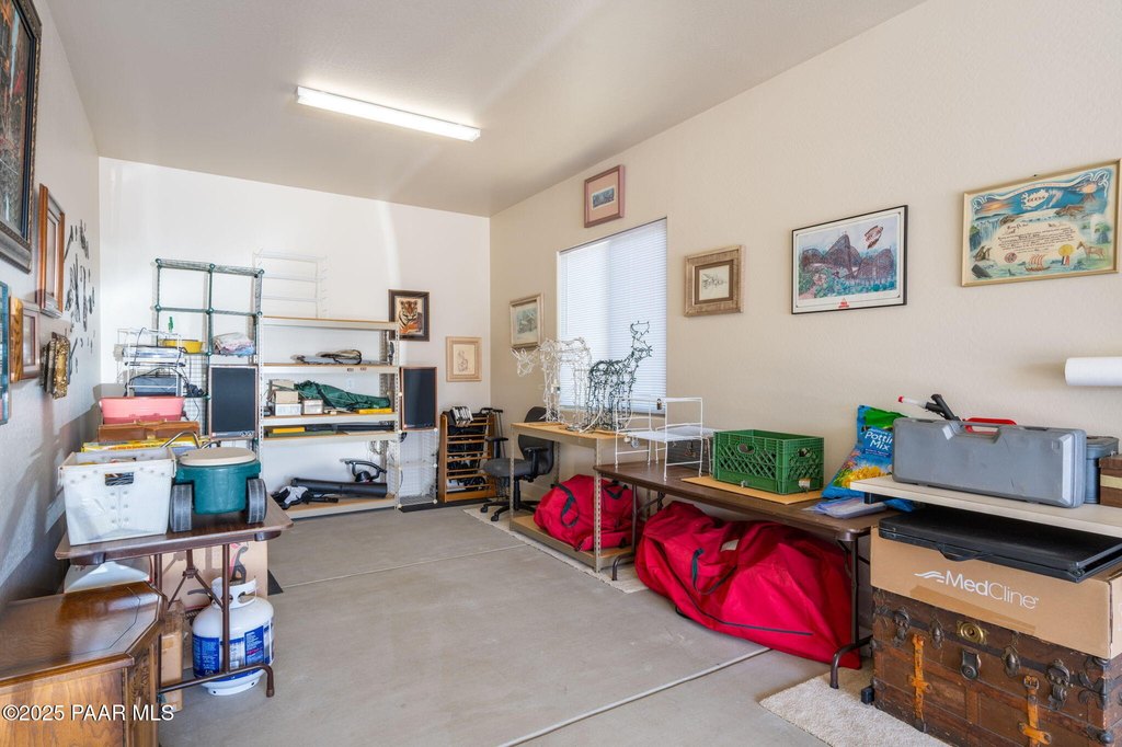 Prescott, Arizona, 86301, United States, 2 Bedrooms Bedrooms, ,2 BathroomsBathrooms,Residential,Forsale,1883972
