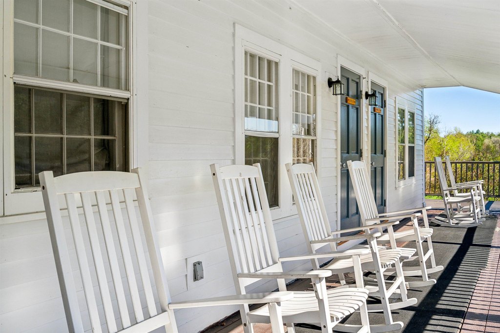 Lyme, New Hampshire, 03768, United States, 22 Bedrooms Bedrooms, ,18.5 BathroomsBathrooms,Residential,Forsale,1999513