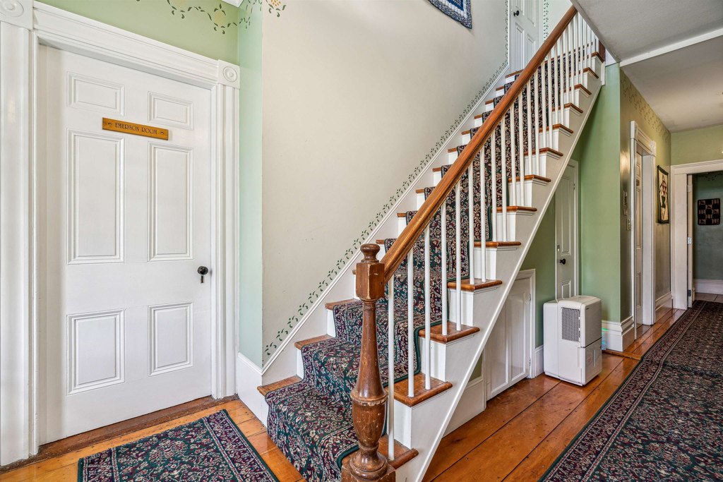 Lyme, New Hampshire, 03768, United States, 22 Bedrooms Bedrooms, ,18.5 BathroomsBathrooms,Residential,Forsale,1999513