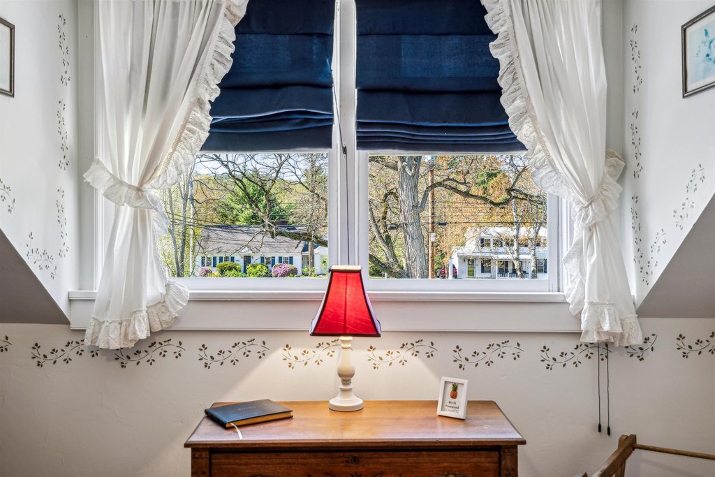 Lyme, New Hampshire, 03768, United States, 22 Bedrooms Bedrooms, ,18.5 BathroomsBathrooms,Residential,Forsale,1999513