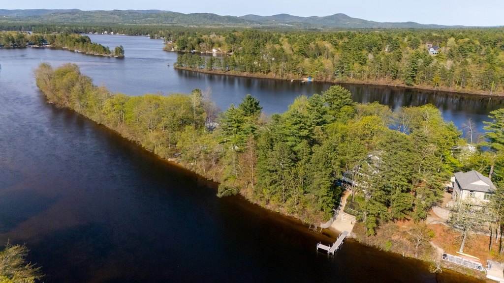 Ossipee, New Hampshire, 03814, United States, 2 Bedrooms Bedrooms, ,2.5 BathroomsBathrooms,Residential,Forsale,1933946