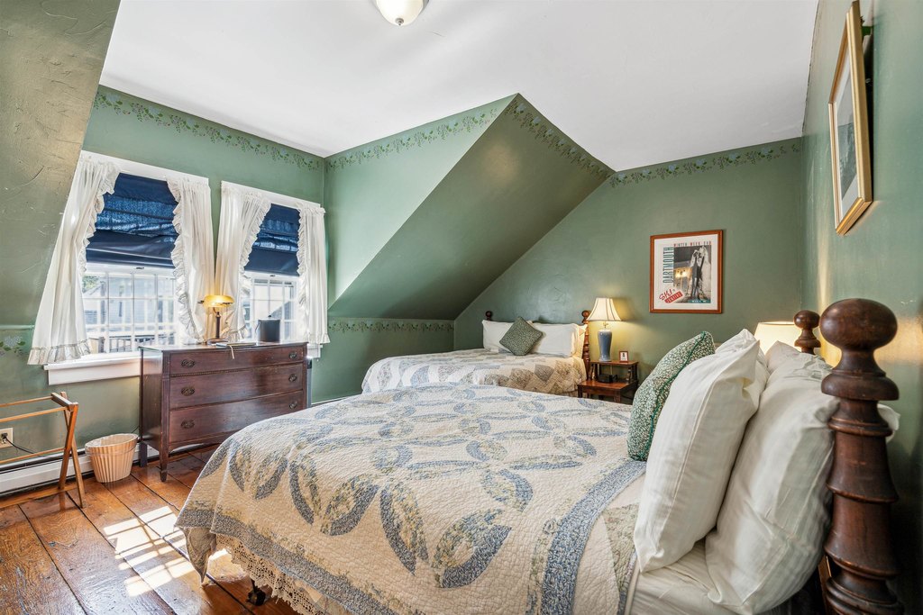 Lyme, New Hampshire, 03768, United States, 22 Bedrooms Bedrooms, ,18.5 BathroomsBathrooms,Residential,Forsale,1999513