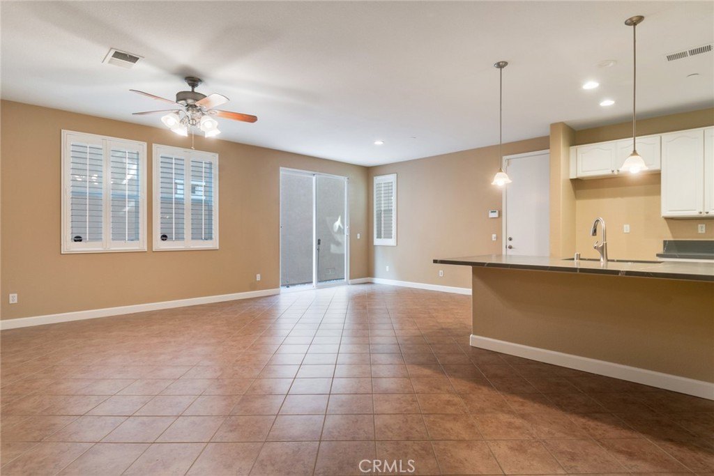 Loma Linda, California, 92354, United States, 4 Bedrooms Bedrooms, ,3.5 BathroomsBathrooms,Residential,Forsale,1953043