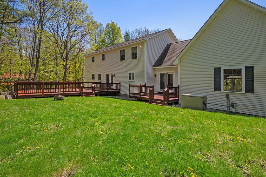 Meredith, New Hampshire, 03253, United States, 4 Bedrooms Bedrooms, ,3.5 BathroomsBathrooms,Residential,Forsale,2010611