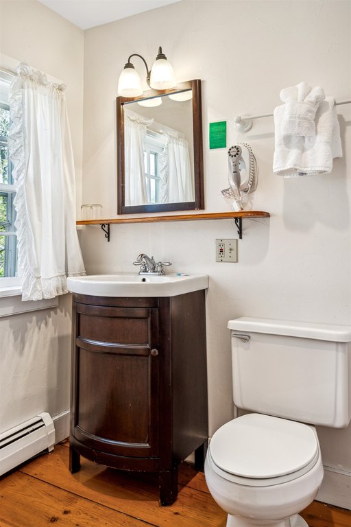 Lyme, New Hampshire, 03768, United States, 22 Bedrooms Bedrooms, ,18.5 BathroomsBathrooms,Residential,Forsale,1999513