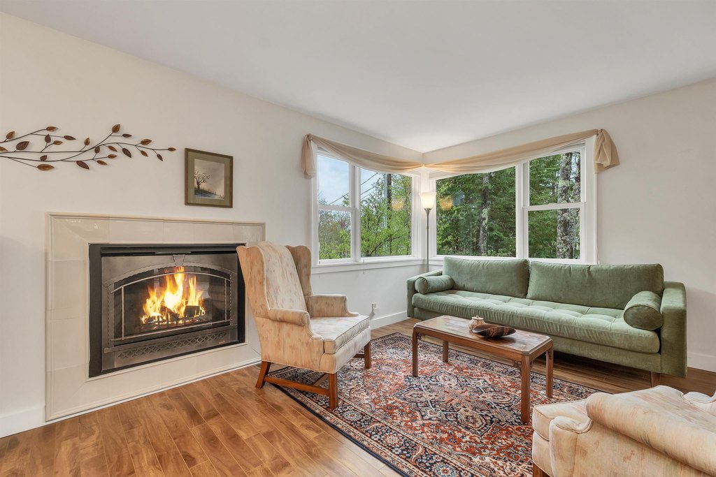 Bristol, New Hampshire, 03222, United States, 3 Bedrooms Bedrooms, ,2 BathroomsBathrooms,Residential,Forsale,1893916