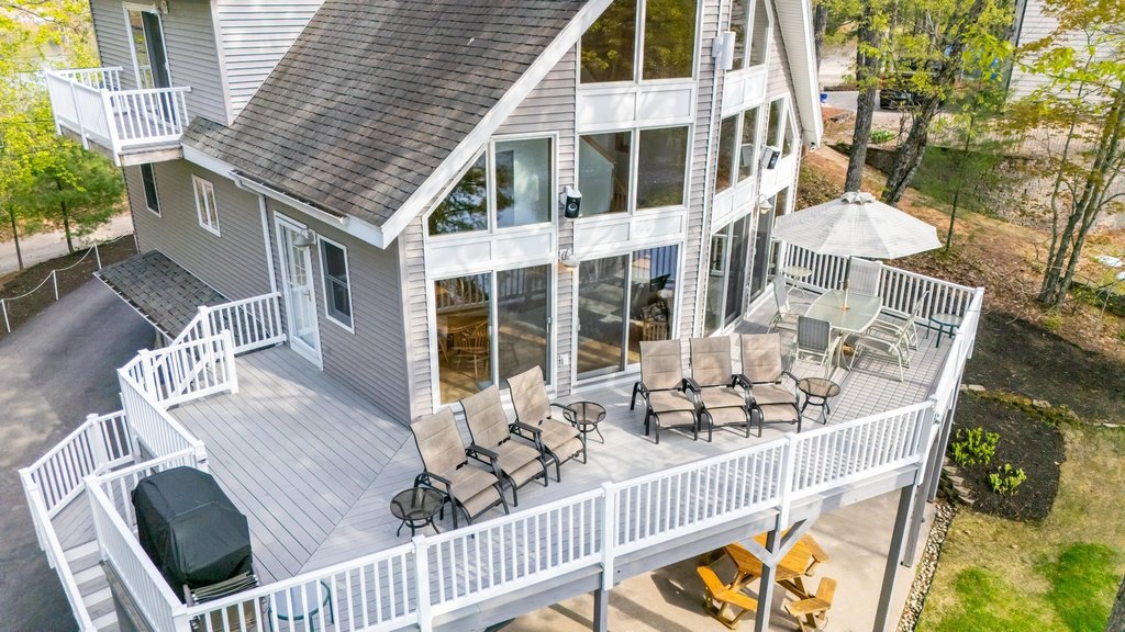Ossipee, New Hampshire, 03814, United States, 2 Bedrooms Bedrooms, ,2.5 BathroomsBathrooms,Residential,Forsale,1933946