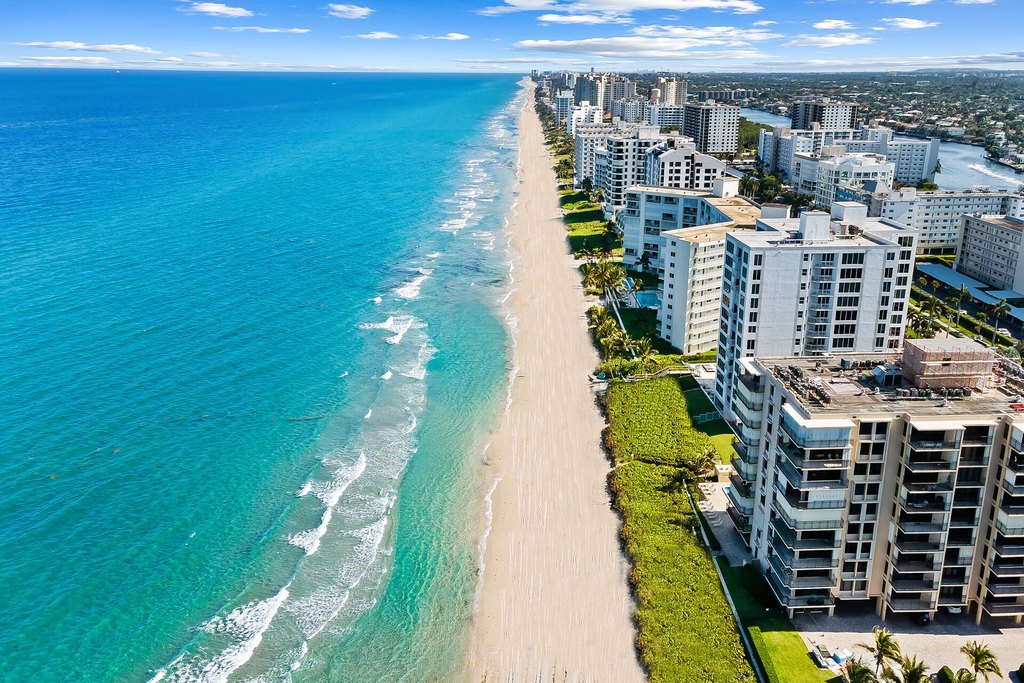 Highland Beach, Florida, 33487, United States, 2 Bedrooms Bedrooms, ,2 BathroomsBathrooms,Residential,Forsale,1886580