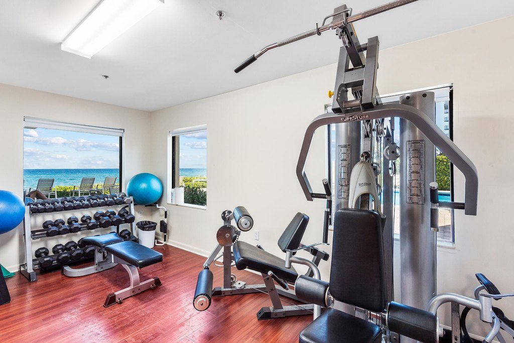 Highland Beach, Florida, 33487, United States, 2 Bedrooms Bedrooms, ,2 BathroomsBathrooms,Residential,Forsale,1886580