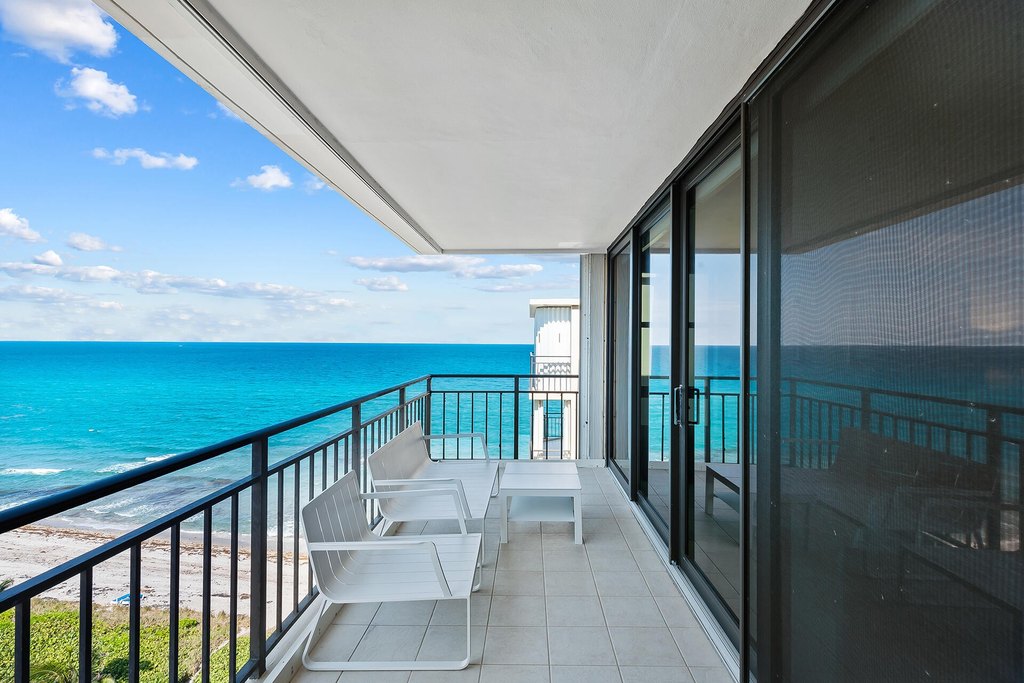 Highland Beach, Florida, 33487, United States, 2 Bedrooms Bedrooms, ,2 BathroomsBathrooms,Residential,Forsale,1886580