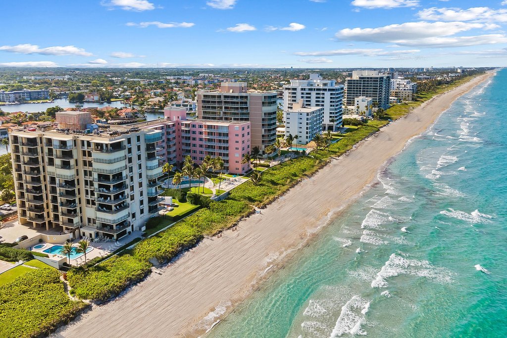 Highland Beach, Florida, 33487, United States, 2 Bedrooms Bedrooms, ,2 BathroomsBathrooms,Residential,Forsale,1886580