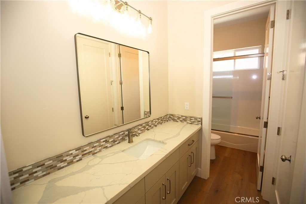 Paso Robles, California, 93446, United States, 4 Bedrooms Bedrooms, ,3.5 BathroomsBathrooms,Residential,Forsale,2009027