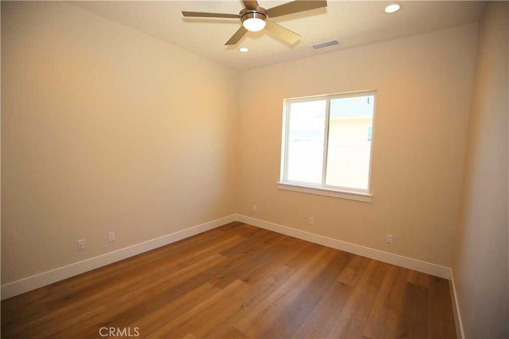 Paso Robles, California, 93446, United States, 4 Bedrooms Bedrooms, ,3.5 BathroomsBathrooms,Residential,Forsale,2009027