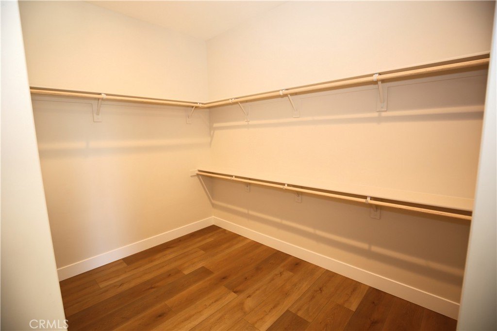 Paso Robles, California, 93446, United States, 4 Bedrooms Bedrooms, ,3.5 BathroomsBathrooms,Residential,Forsale,2009027