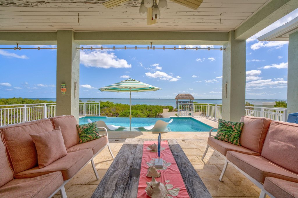 Big Torch, Florida, 33042, United States, 4 Bedrooms Bedrooms, ,4 BathroomsBathrooms,Residential,Forsale,1968284