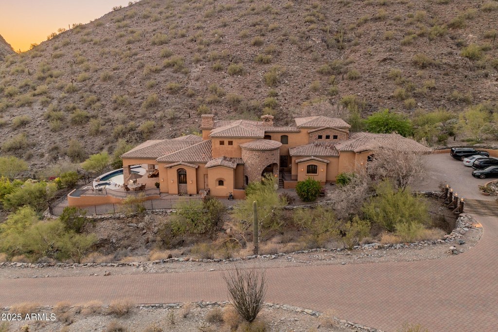 Scottsdale, Arizona, 85255, United States, 6 Bedrooms Bedrooms, ,7 BathroomsBathrooms,Residential,Forsale,1933916