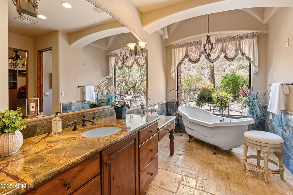 Scottsdale, Arizona, 85255, United States, 6 Bedrooms Bedrooms, ,7 BathroomsBathrooms,Residential,Forsale,1933916