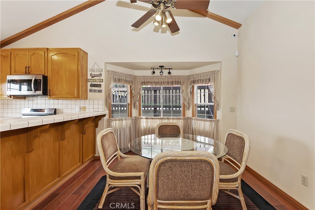 Crestline, California, 92325, United States, 3 Bedrooms Bedrooms, ,3 BathroomsBathrooms,Residential,Forsale,1953294