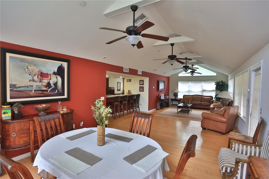 OCALA, Florida, 34480, United States, 3 Bedrooms Bedrooms, ,3 BathroomsBathrooms,Residential,Forsale,1944502