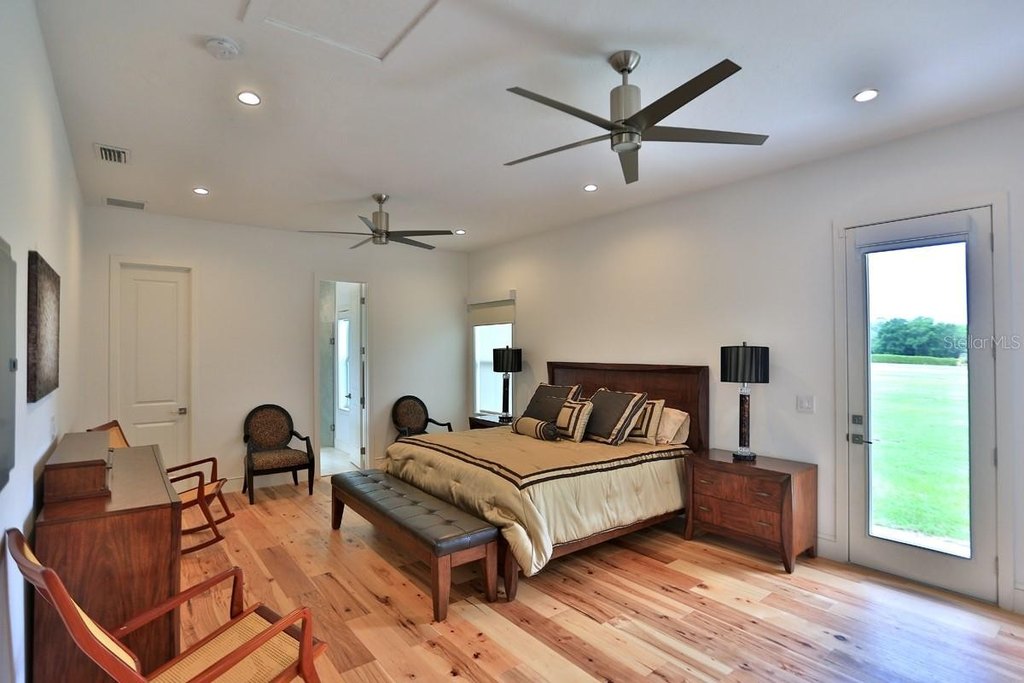 OCALA, Florida, 34480, United States, 4 Bedrooms Bedrooms, ,5 BathroomsBathrooms,Residential,Forsale,1944474