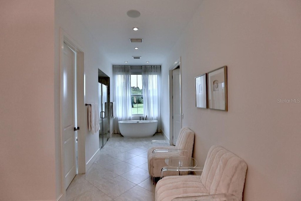 OCALA, Florida, 34480, United States, 4 Bedrooms Bedrooms, ,5 BathroomsBathrooms,Residential,Forsale,1944474