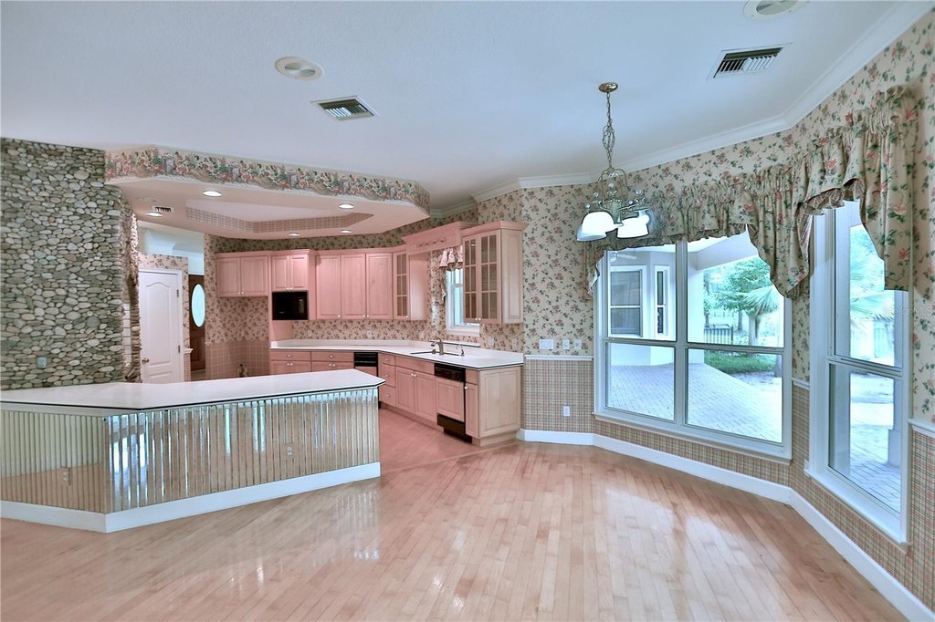 OCALA, Florida, 34480, United States, 3 Bedrooms Bedrooms, ,3 BathroomsBathrooms,Residential,Forsale,1944502