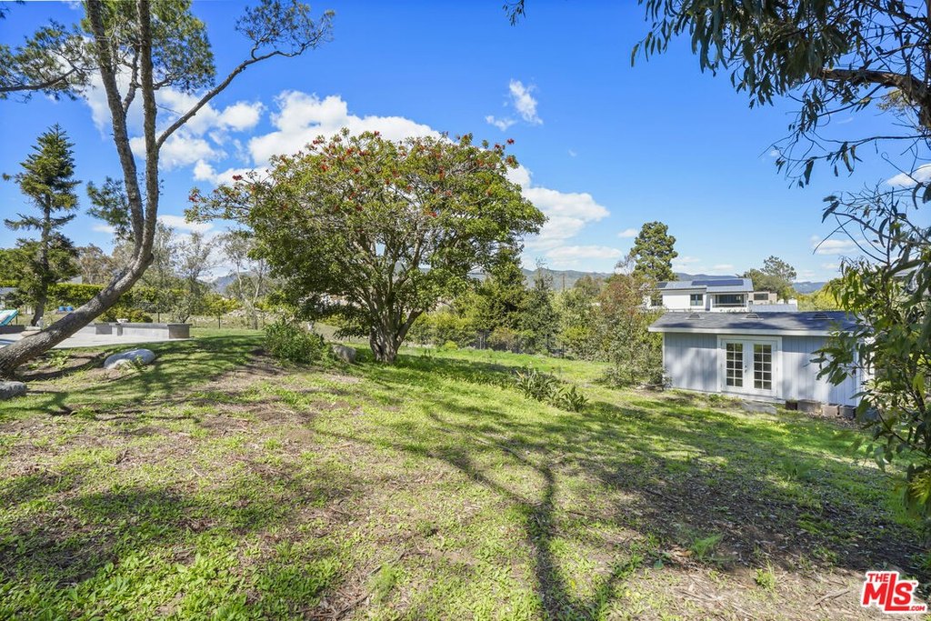 Malibu, California, 90265, United States, 5 Bedrooms Bedrooms, ,4.5 BathroomsBathrooms,Residential,Forsale,2001440