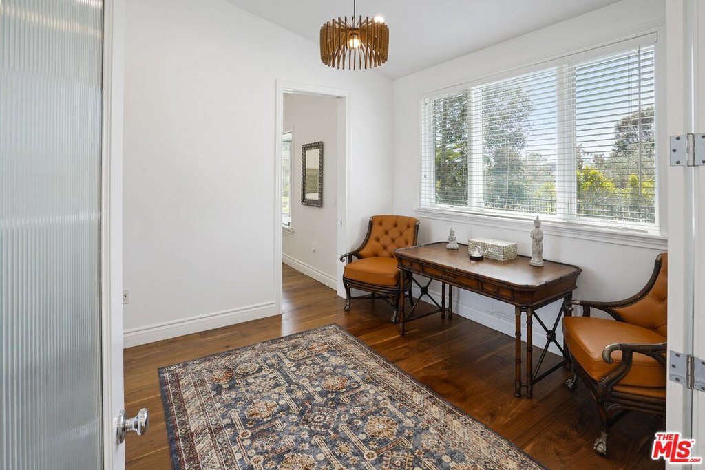 Malibu, California, 90265, United States, 5 Bedrooms Bedrooms, ,4.5 BathroomsBathrooms,Residential,Forsale,2001440