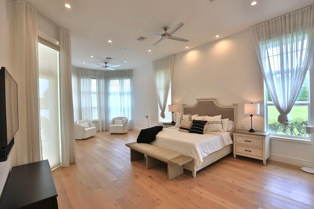 OCALA, Florida, 34480, United States, 4 Bedrooms Bedrooms, ,5 BathroomsBathrooms,Residential,Forsale,1944474