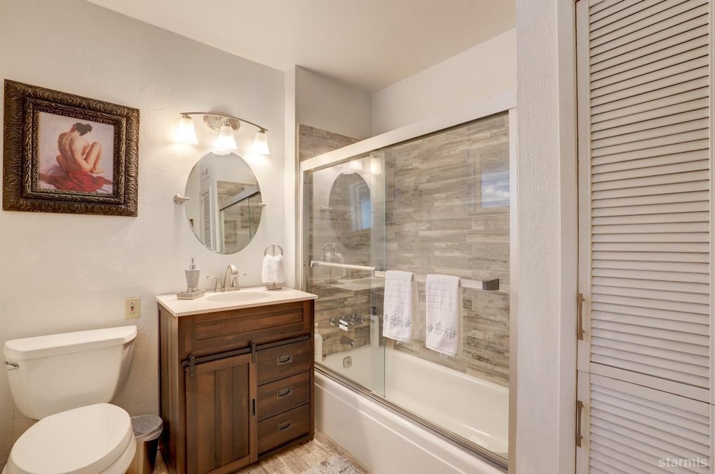 South Lake Tahoe, California, 96150, United States, 2 Bedrooms Bedrooms, ,2 BathroomsBathrooms,Residential,Forsale,1920146