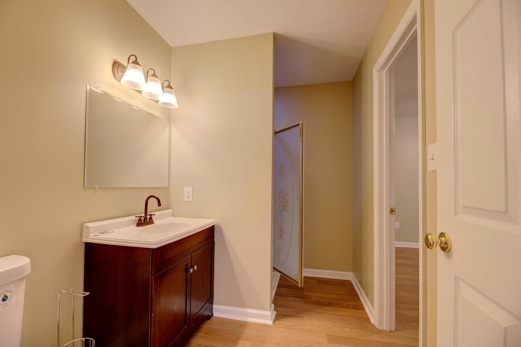 Cleveland, Tennessee, 37312, United States, 6 Bedrooms Bedrooms, ,5 BathroomsBathrooms,Residential,Forsale,2009574