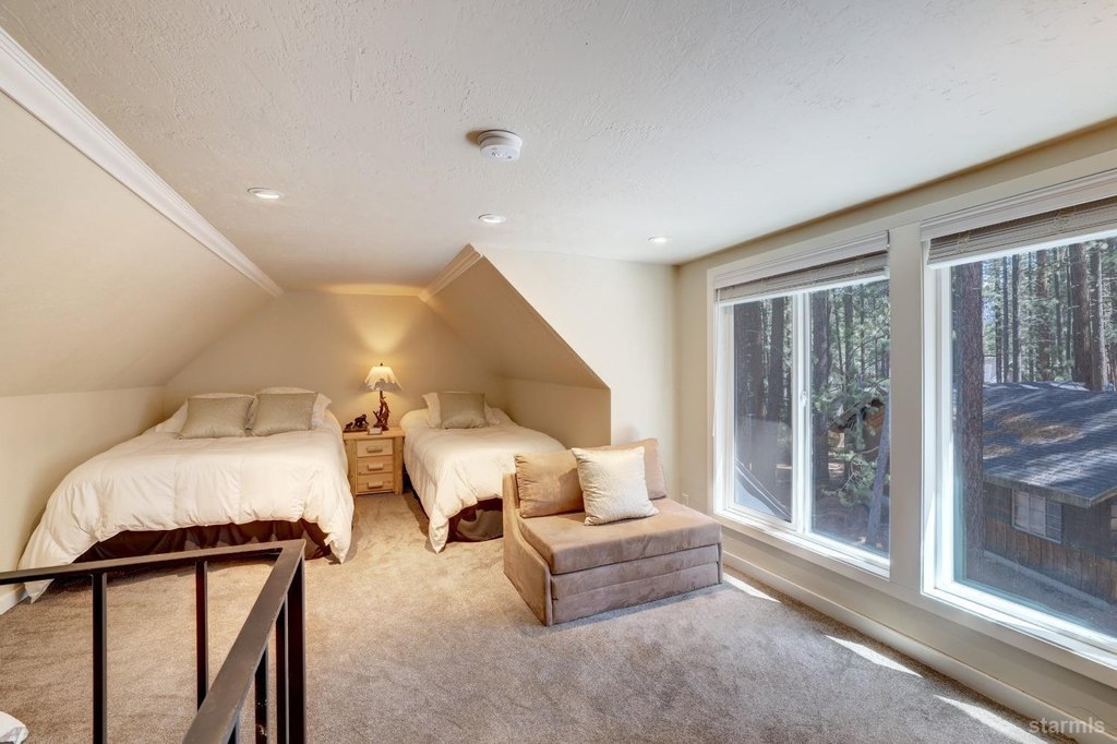 South Lake Tahoe, California, 96150, United States, 2 Bedrooms Bedrooms, ,2 BathroomsBathrooms,Residential,Forsale,1920146