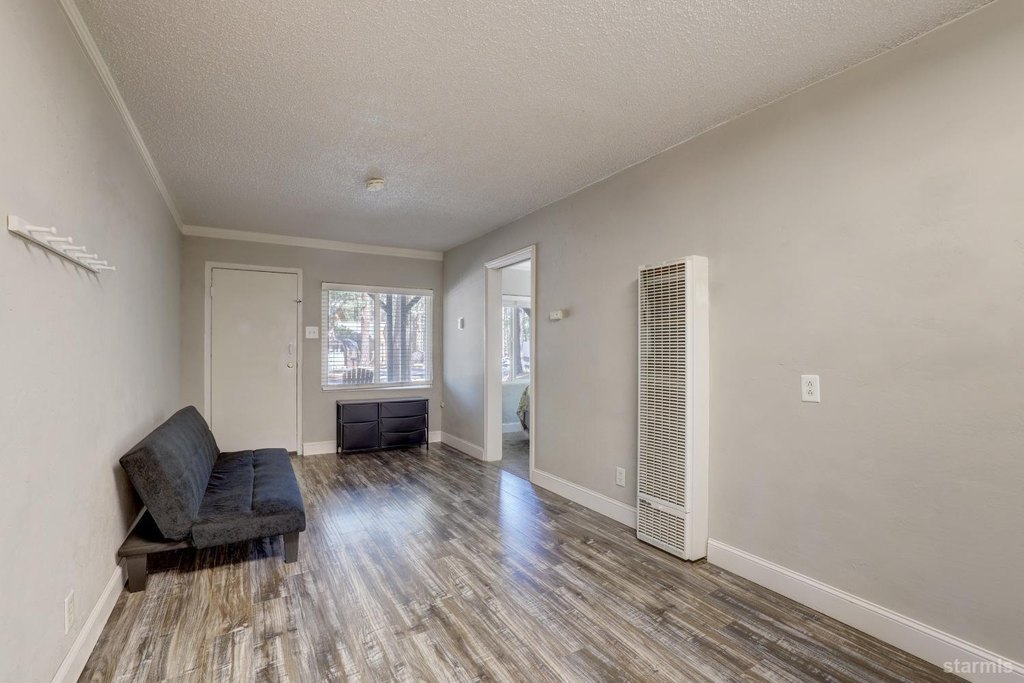 South Lake Tahoe, California, 96150, United States, 2 Bedrooms Bedrooms, ,2 BathroomsBathrooms,Residential,Forsale,1920146