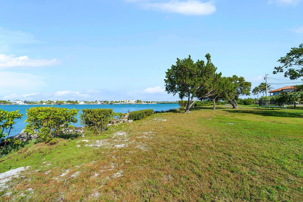 KEY COLONY, Florida, 33051, United States, ,Land,Forsale,2004375