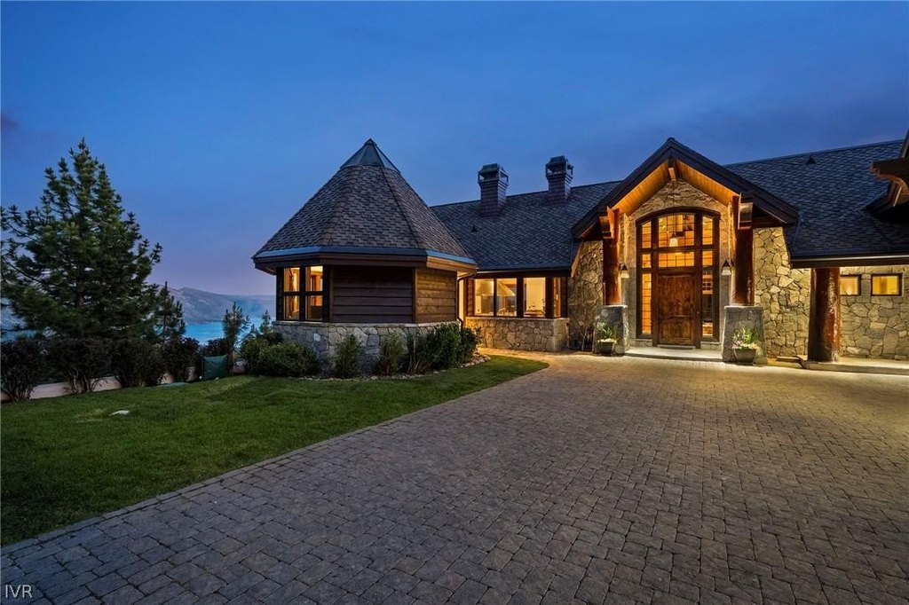 Incline Village, Nevada, 89451, United States, 5 Bedrooms Bedrooms, ,6.5 BathroomsBathrooms,Residential,Forsale,1967383