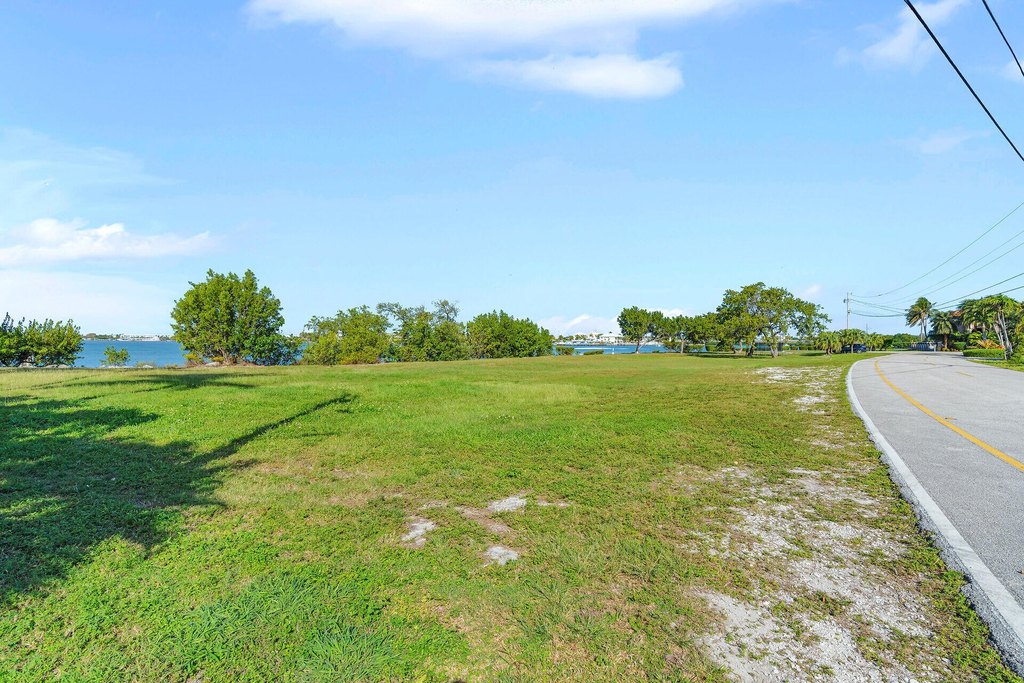 KEY COLONY, Florida, 33051, United States, ,Land,Forsale,2004375