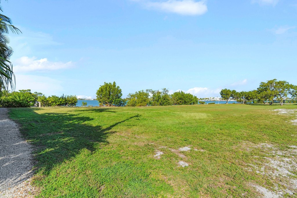 KEY COLONY, Florida, 33051, United States, ,Land,Forsale,2004375