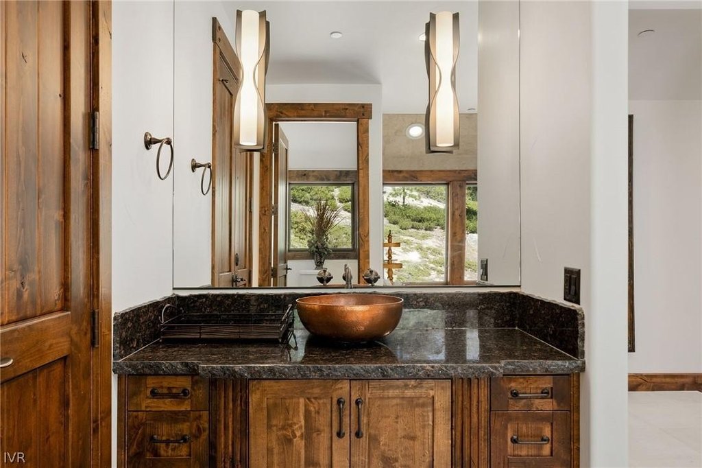 Incline Village, Nevada, 89451, United States, 5 Bedrooms Bedrooms, ,6.5 BathroomsBathrooms,Residential,Forsale,1967383