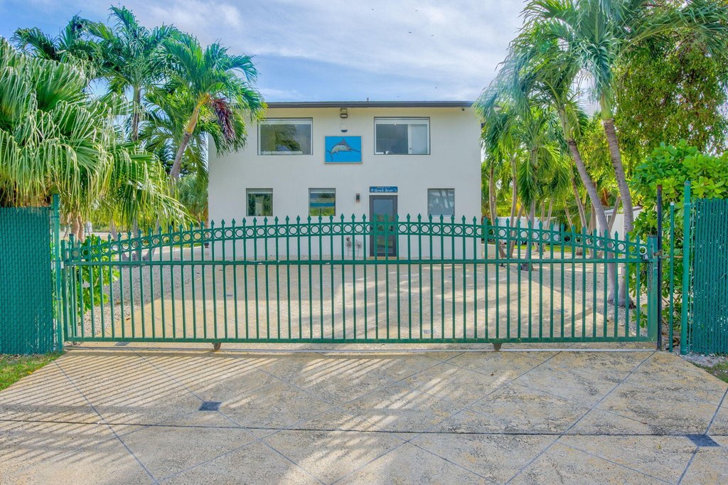 Big Pine, Florida, 33043, United States, 3 Bedrooms Bedrooms, ,3 BathroomsBathrooms,Residential,Forsale,1944386