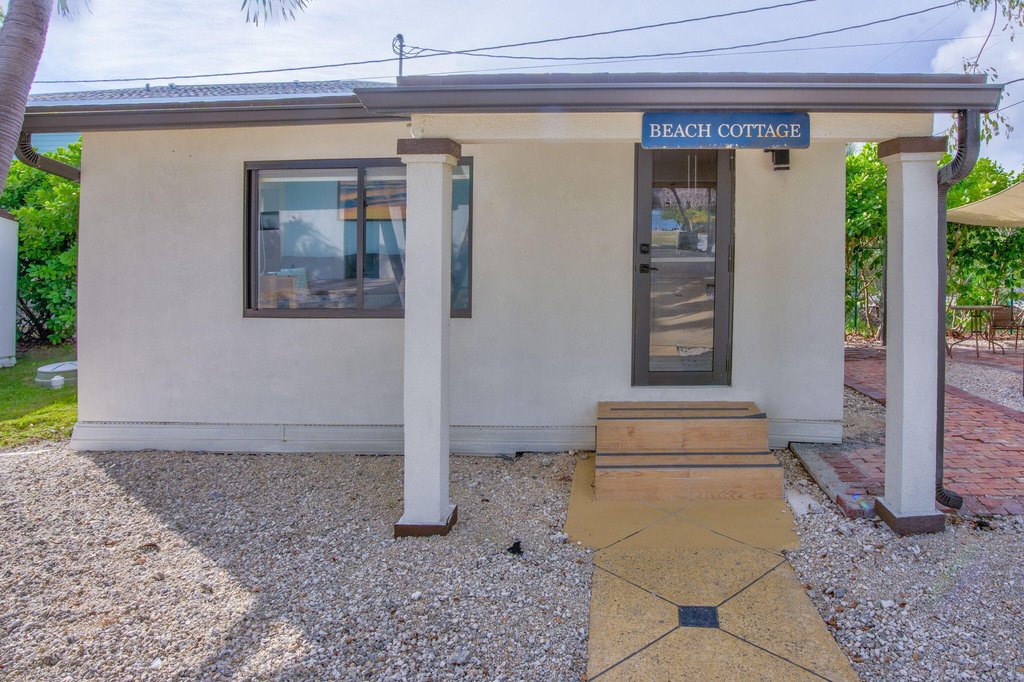 Big Pine, Florida, 33043, United States, 3 Bedrooms Bedrooms, ,3 BathroomsBathrooms,Residential,Forsale,1944386
