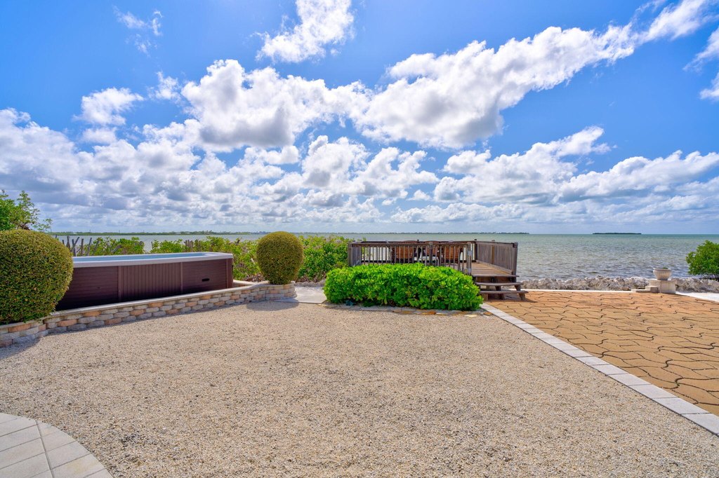 Cudjoe Key, Florida, 33042, United States, 2 Bedrooms Bedrooms, ,2 BathroomsBathrooms,Residential,Forsale,1971910