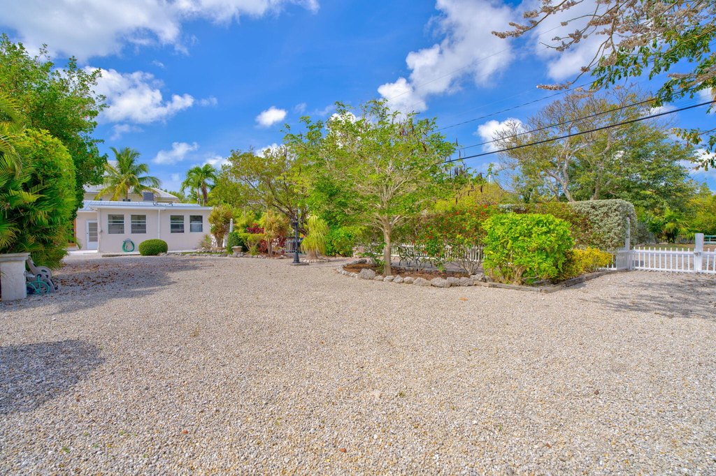 Cudjoe Key, Florida, 33042, United States, 2 Bedrooms Bedrooms, ,2 BathroomsBathrooms,Residential,Forsale,1971910