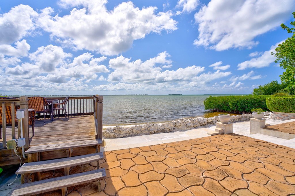 Cudjoe Key, Florida, 33042, United States, 2 Bedrooms Bedrooms, ,2 BathroomsBathrooms,Residential,Forsale,1971910