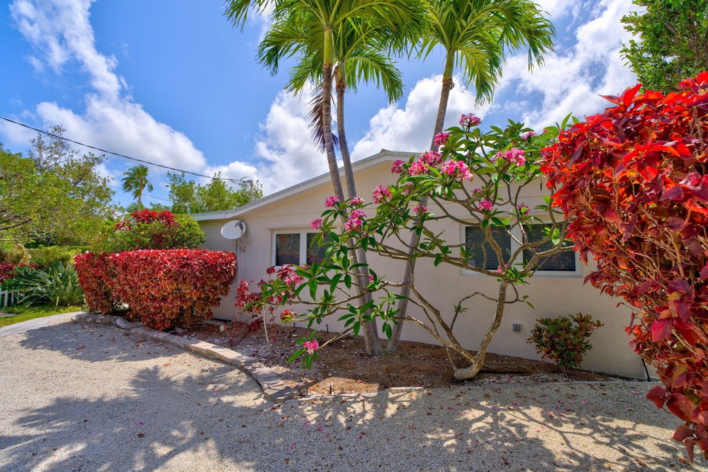 Cudjoe Key, Florida, 33042, United States, 2 Bedrooms Bedrooms, ,2 BathroomsBathrooms,Residential,Forsale,1971910