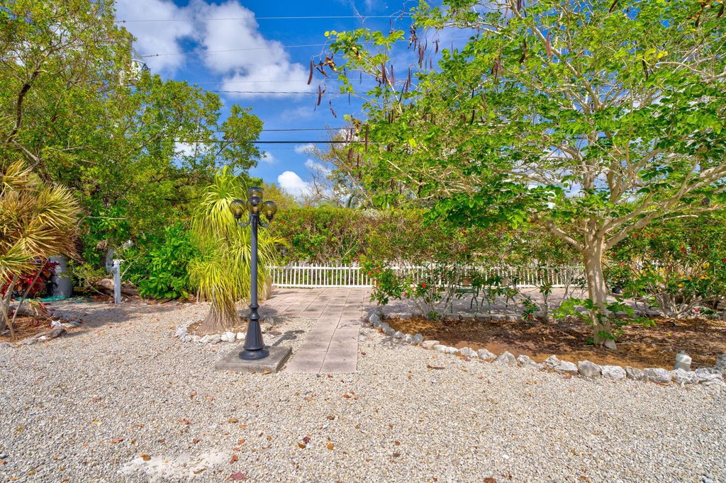 Cudjoe Key, Florida, 33042, United States, 2 Bedrooms Bedrooms, ,2 BathroomsBathrooms,Residential,Forsale,1971910
