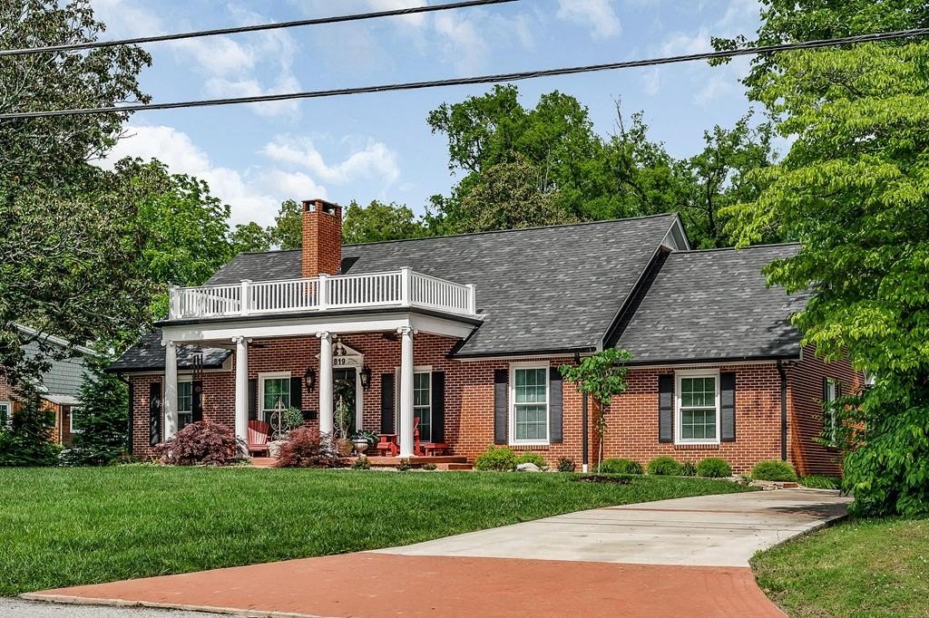 COOKEVILLE, Tennessee, 38501, United States, 5 Bedrooms Bedrooms, ,3.5 BathroomsBathrooms,Residential,Forsale,1886000
