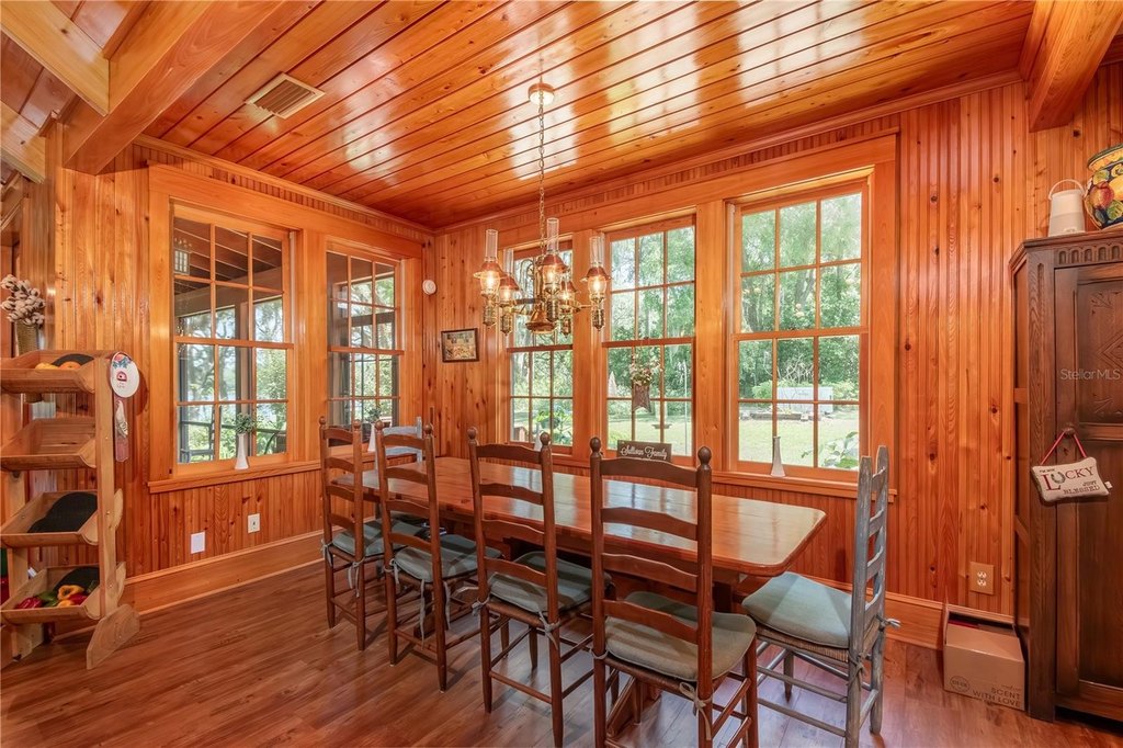 HAWTHORNE, Florida, 32640, United States, 5 Bedrooms Bedrooms, ,4 BathroomsBathrooms,Residential,Forsale,2009450